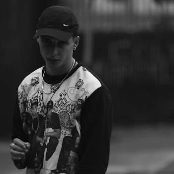 main img