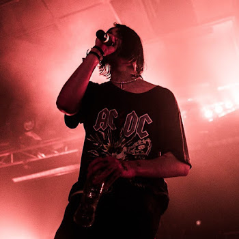Face - Vlone