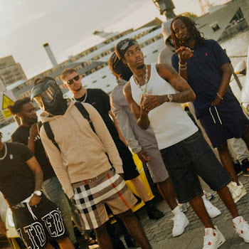 main img