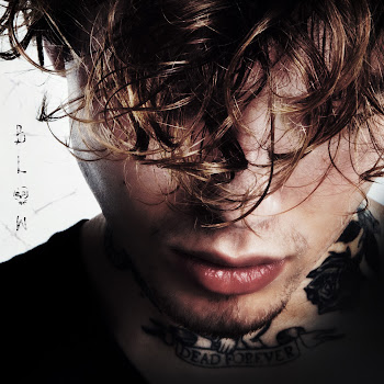 main img