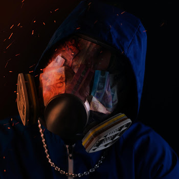 main img