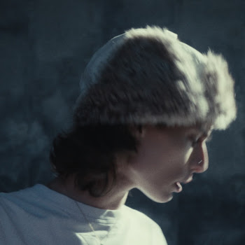main img