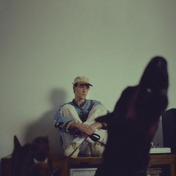 main img