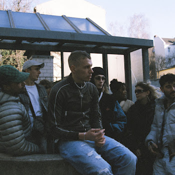 main img