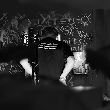 main img