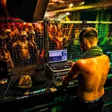 Leetekk — Komm In Den Club