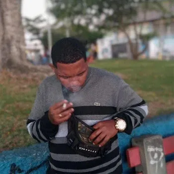 Dj Julinho Safadex Bandido Não Namora Ft Mc Negrifi