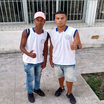 Dj Julinho Safadex Piquezin Dos Crias Ft Mc Arthur & Mc Zangão